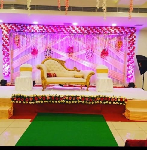 Wedding Stage Decoration | Pastel Theme With Flowers & Lights - Phule Weddings