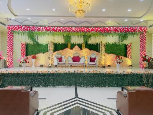 Wedding Stage Decoration | Pastel Theme With Flowers & Lights - Phule Weddings