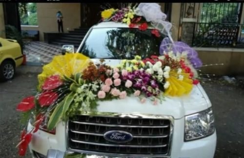 Designer Car Decoration For Bride And Groom Entry | Phule Weddings